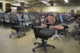 stores that sell used office furniture for sale in gurgoan post thumbnail image